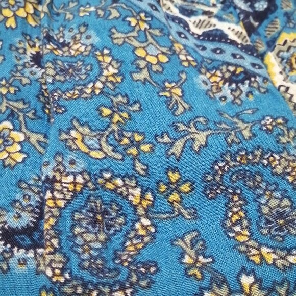 Cute Boho Romper by Hollister - Picture 12 of 14